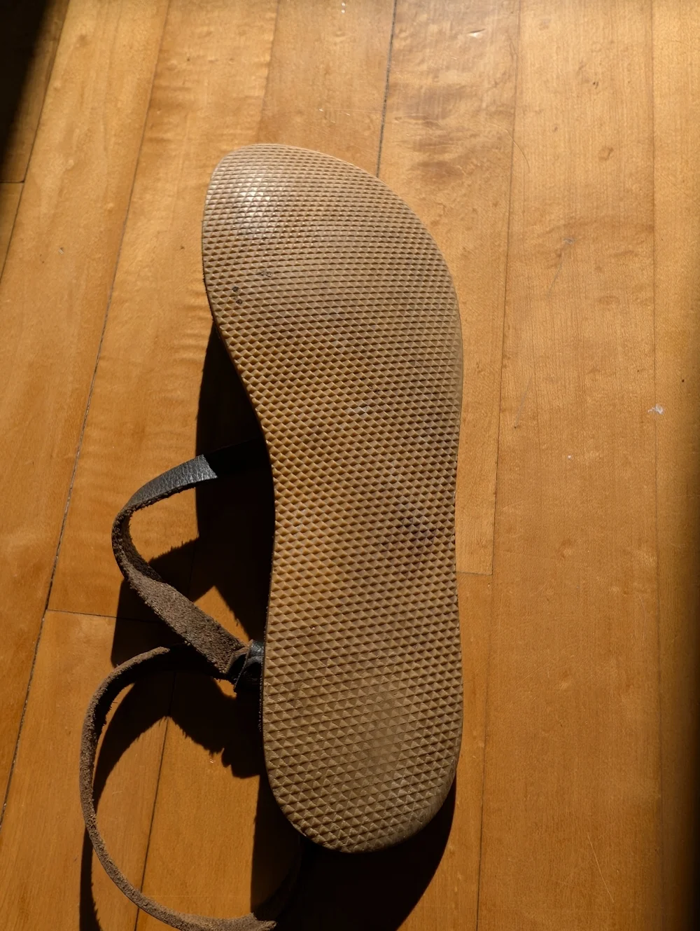 Handmade Leather Sandals - Picture 4 of 5
